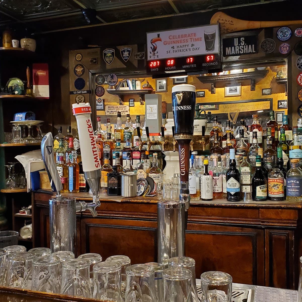 The Auld Dubliner Irish Pub & Kitchen photo 1