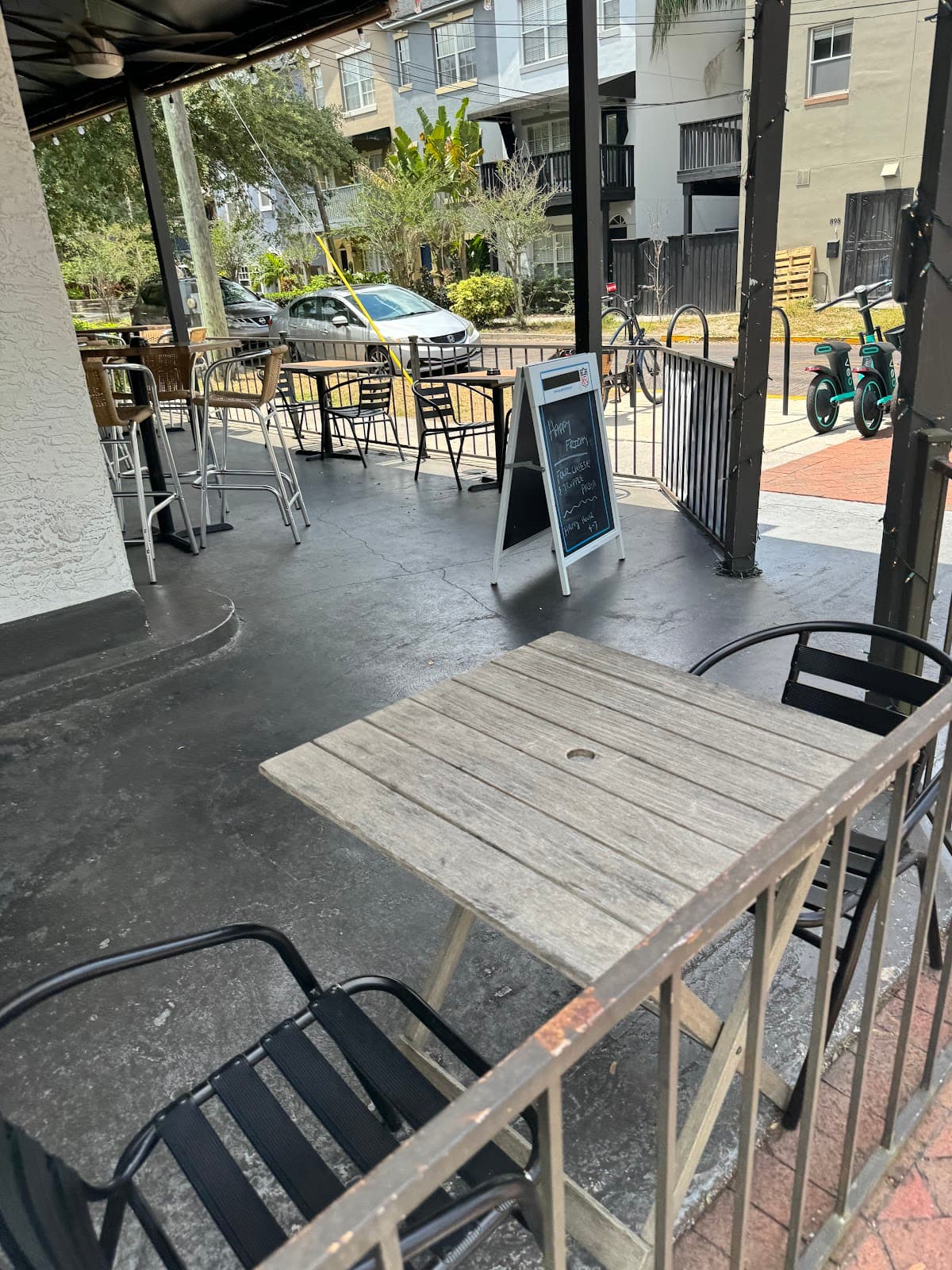 Cavo's Bar & Kitchen photo 1
