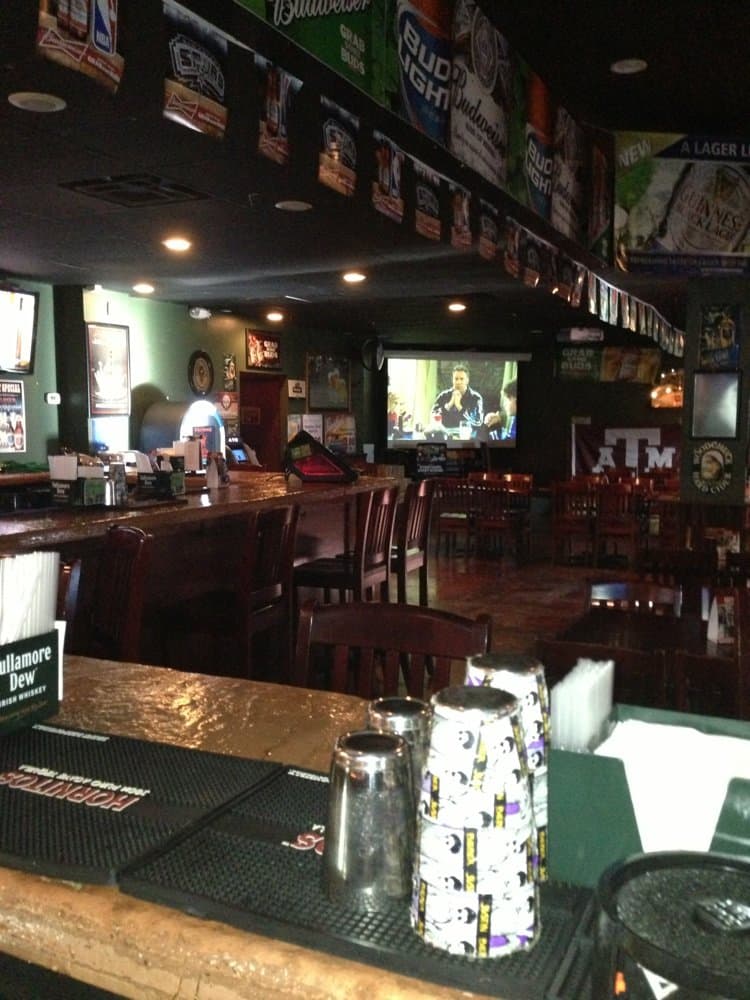 McFinnigan's Pub photo 1