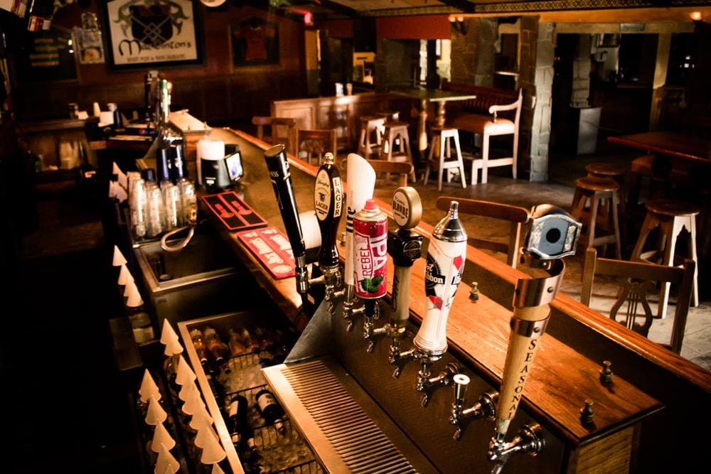 MacDinton's Irish Pub photo 1
