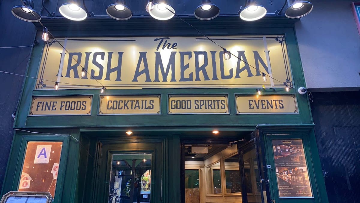 The Irish American Pub photo 1