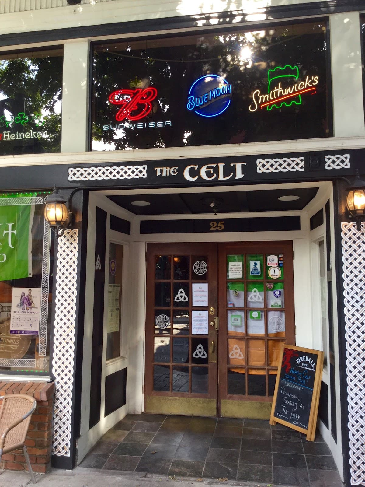 Harp & Celt Irish Pub & Restaurant photo 1