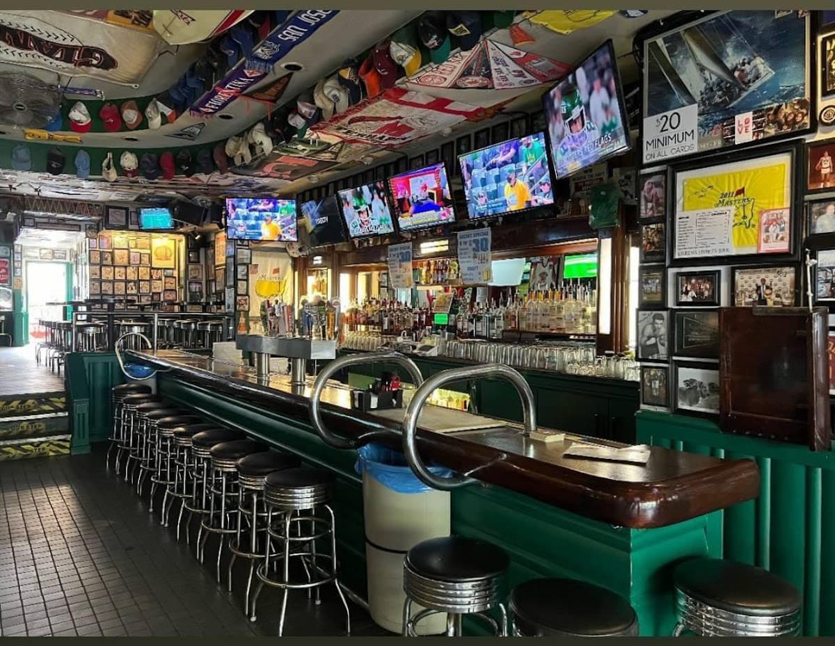 Greens Sports Bar photo 1