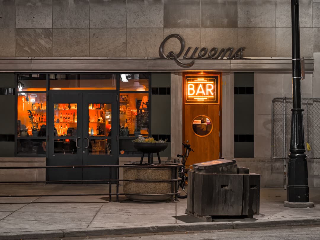 Queens photo 1