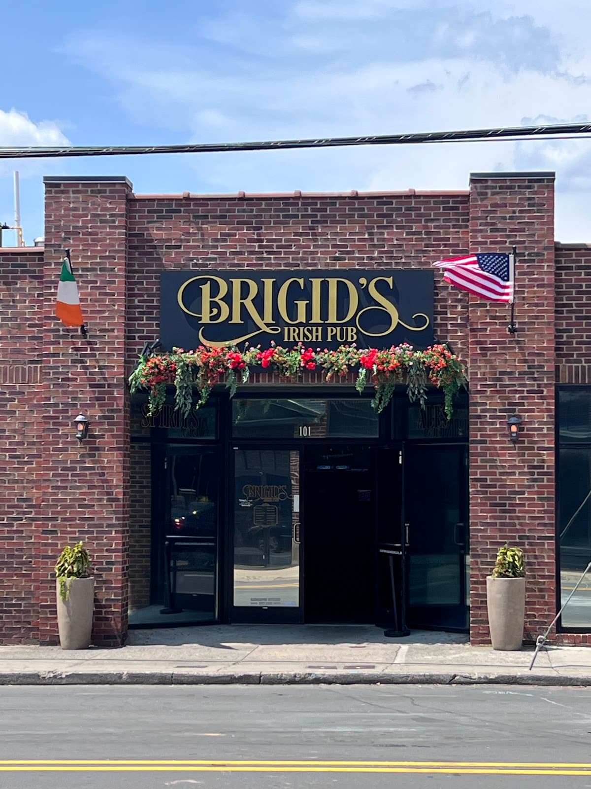 Brigid's Irish Pub