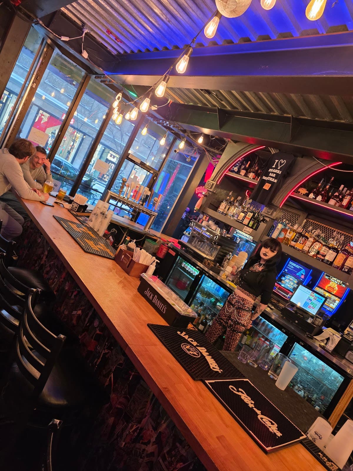 Piranha Bar photo 1