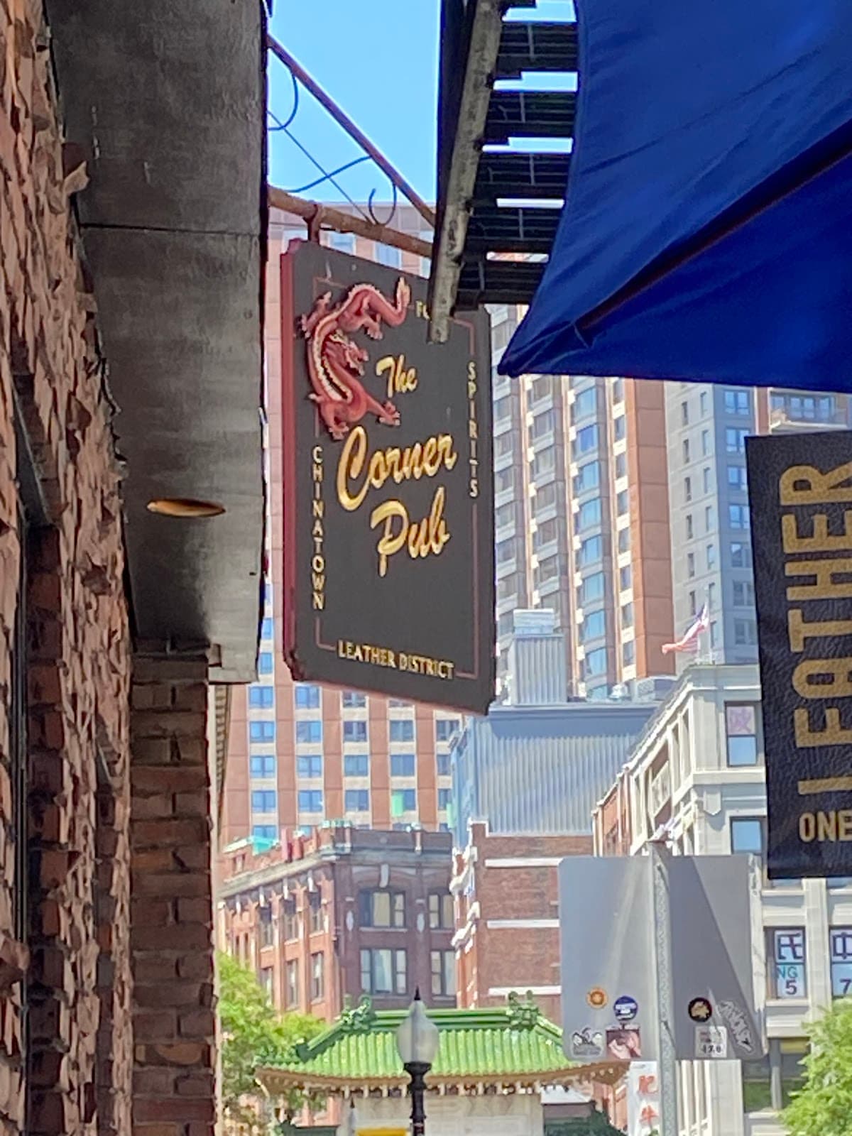 Corner Pub