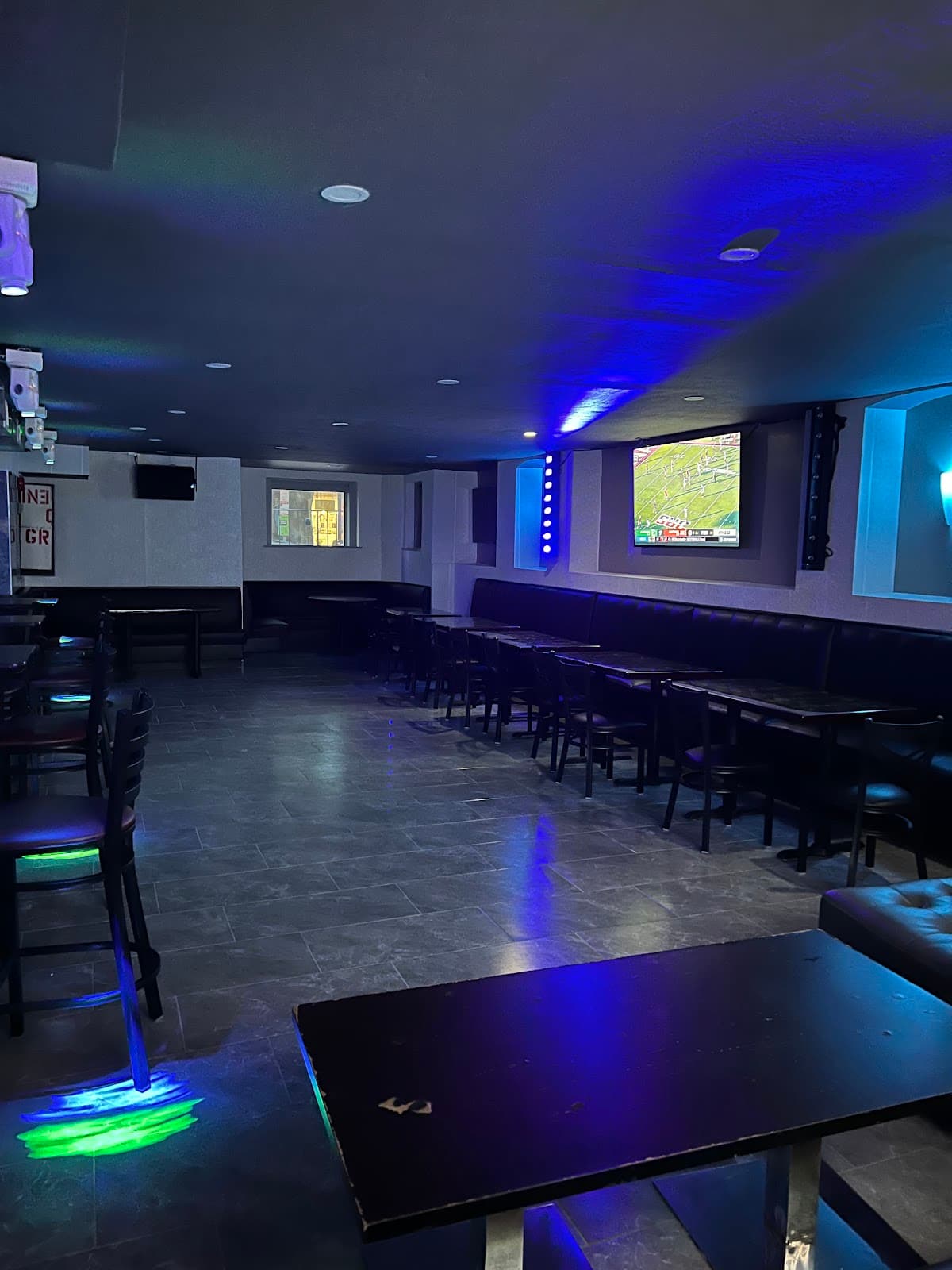 Blue Moon DC Lounge