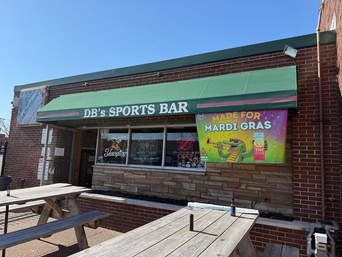 DB's Sports Bar