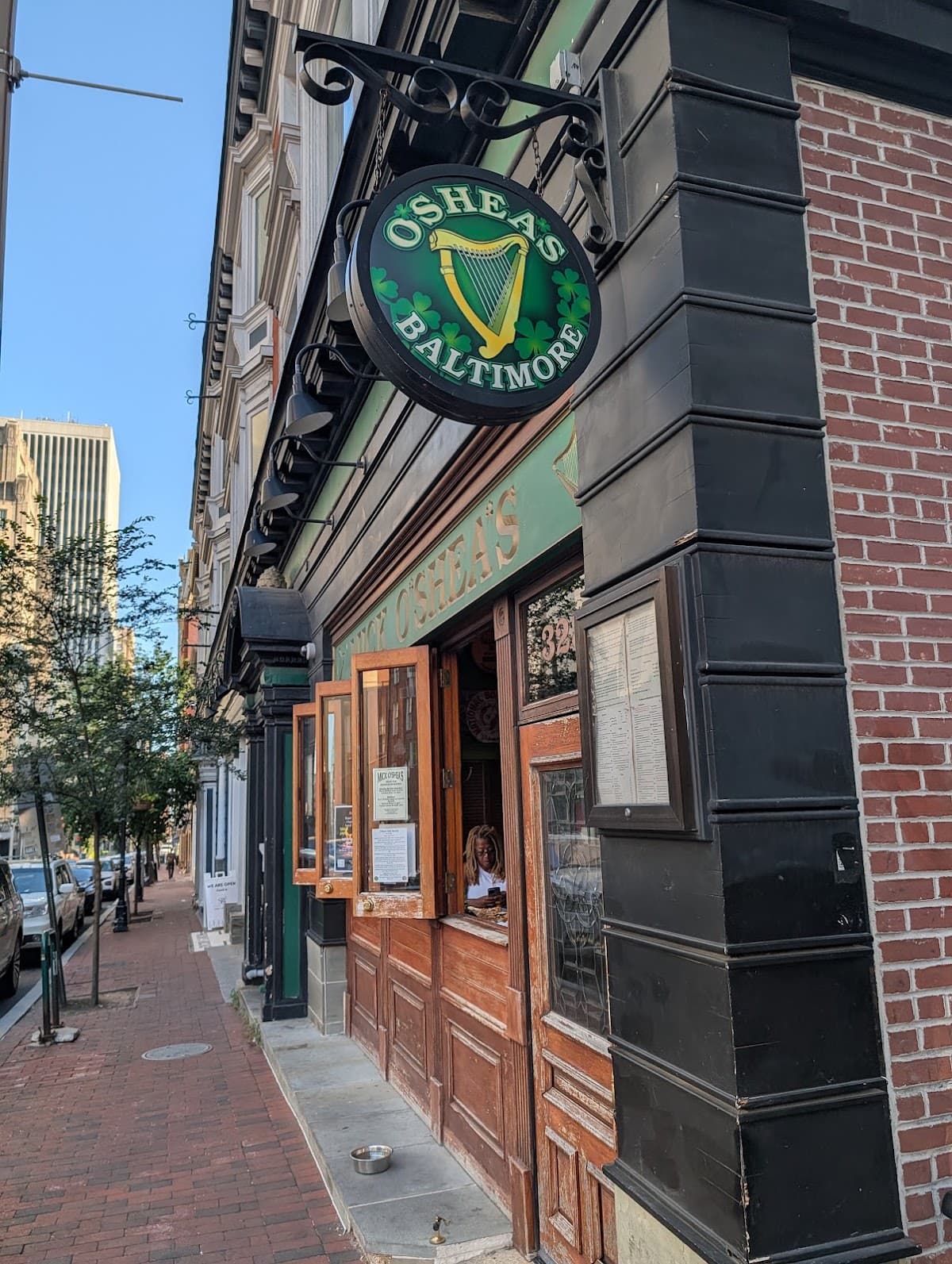 Mick O'Shea's Irish Pub photo 1